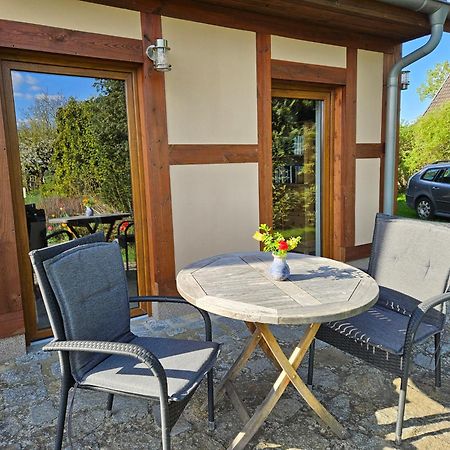 Ferienwohnung Peetsch Am See Миров Екстериор снимка