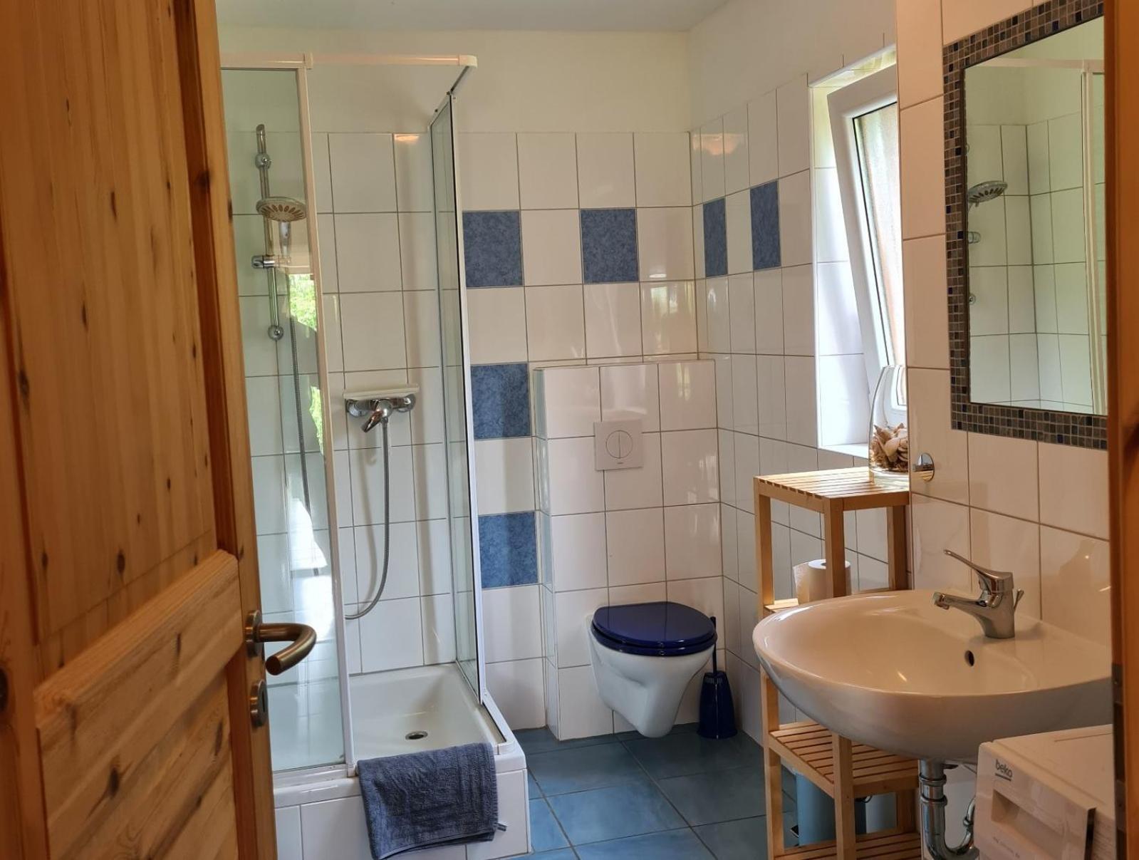 Ferienwohnung Peetsch Am See Миров Екстериор снимка